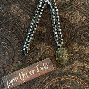 Vintage Pearl Necklace with Mirror/Pendant Brooch